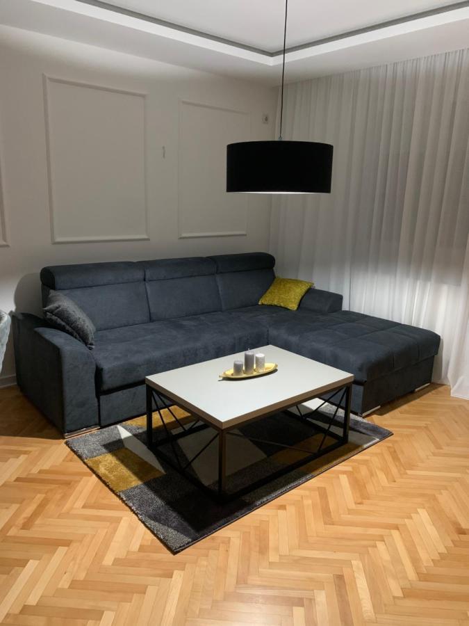 Apartman Geneva Bijeljina Buitenkant foto