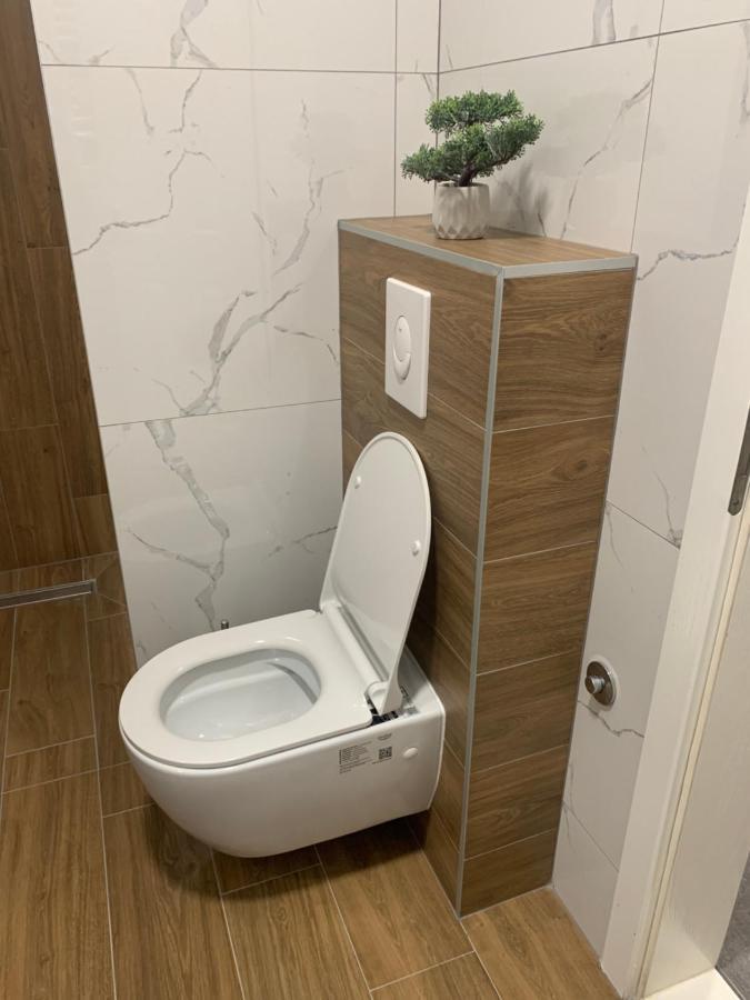 Apartman Geneva Bijeljina Buitenkant foto
